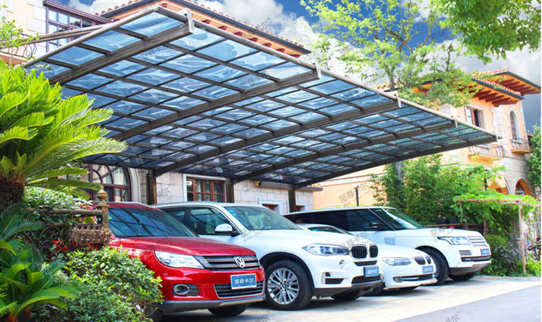 鋁合金車棚應用極為（wéi）廣泛（fàn）