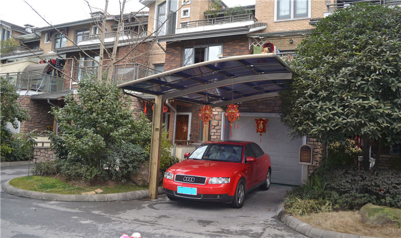 保利葉上海鋁（lǚ）合金車棚完工啦