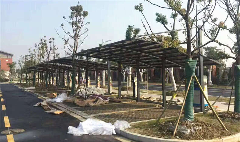 自家工廠（chǎng）內（nèi）建車棚違章嗎？