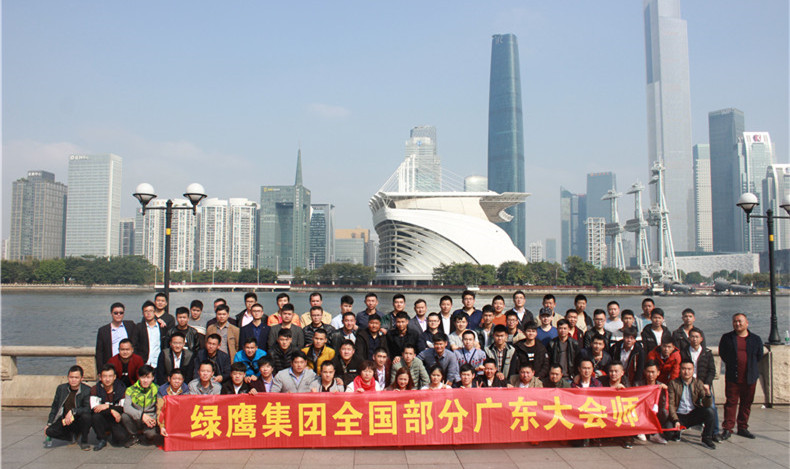 來自至尊（zūn）卡爾鋁合金車棚廠家的（de）一封信