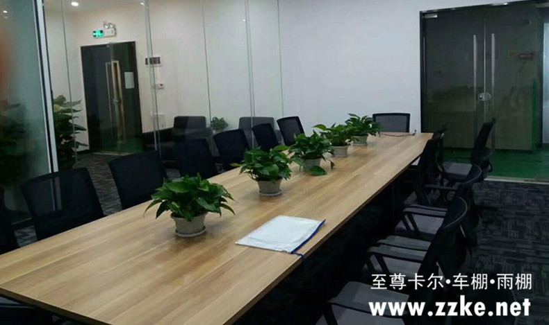 上海（眾闖（chuǎng））勇敢往前闖...