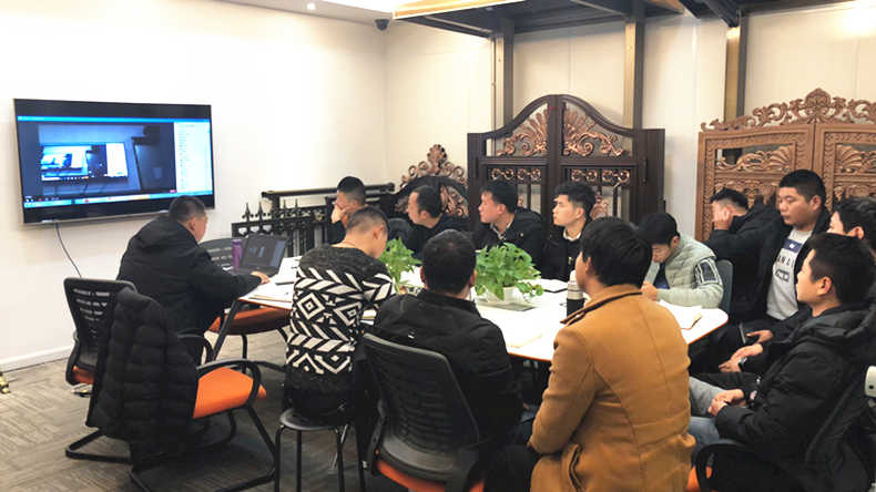 眾（zhòng）率第二十二屆全國銷售頒獎大會（huì）順利召開（kāi）！