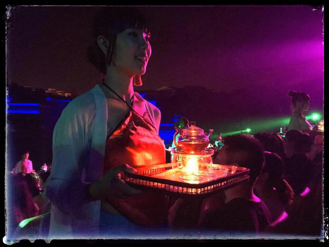 公（gōng）司員工及部分（fèn）家屬魅力（lì）武夷山三日遊